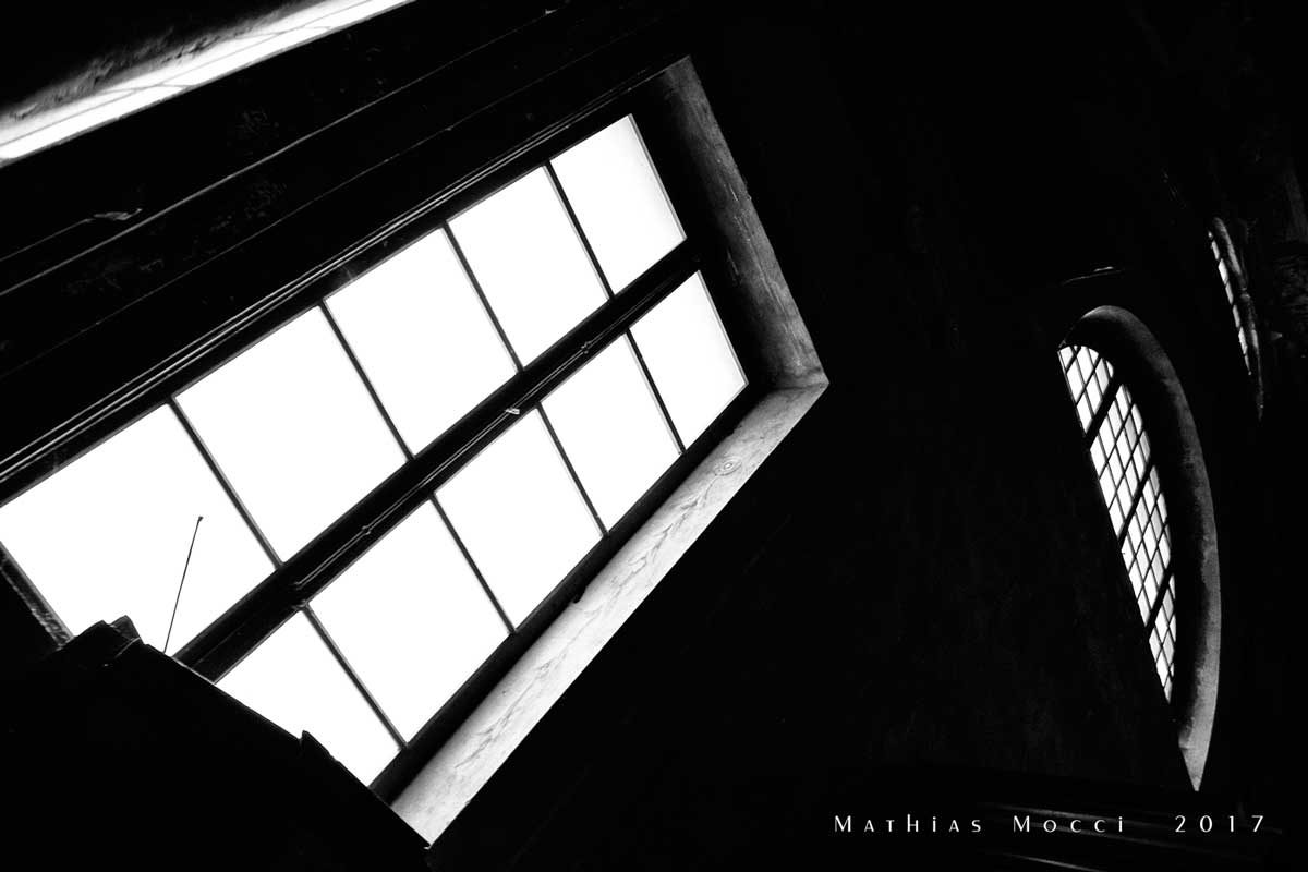 5_lightsescape
